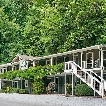 צ'ימני רוק Hickory Falls Inn מראה חיצוני תמונה