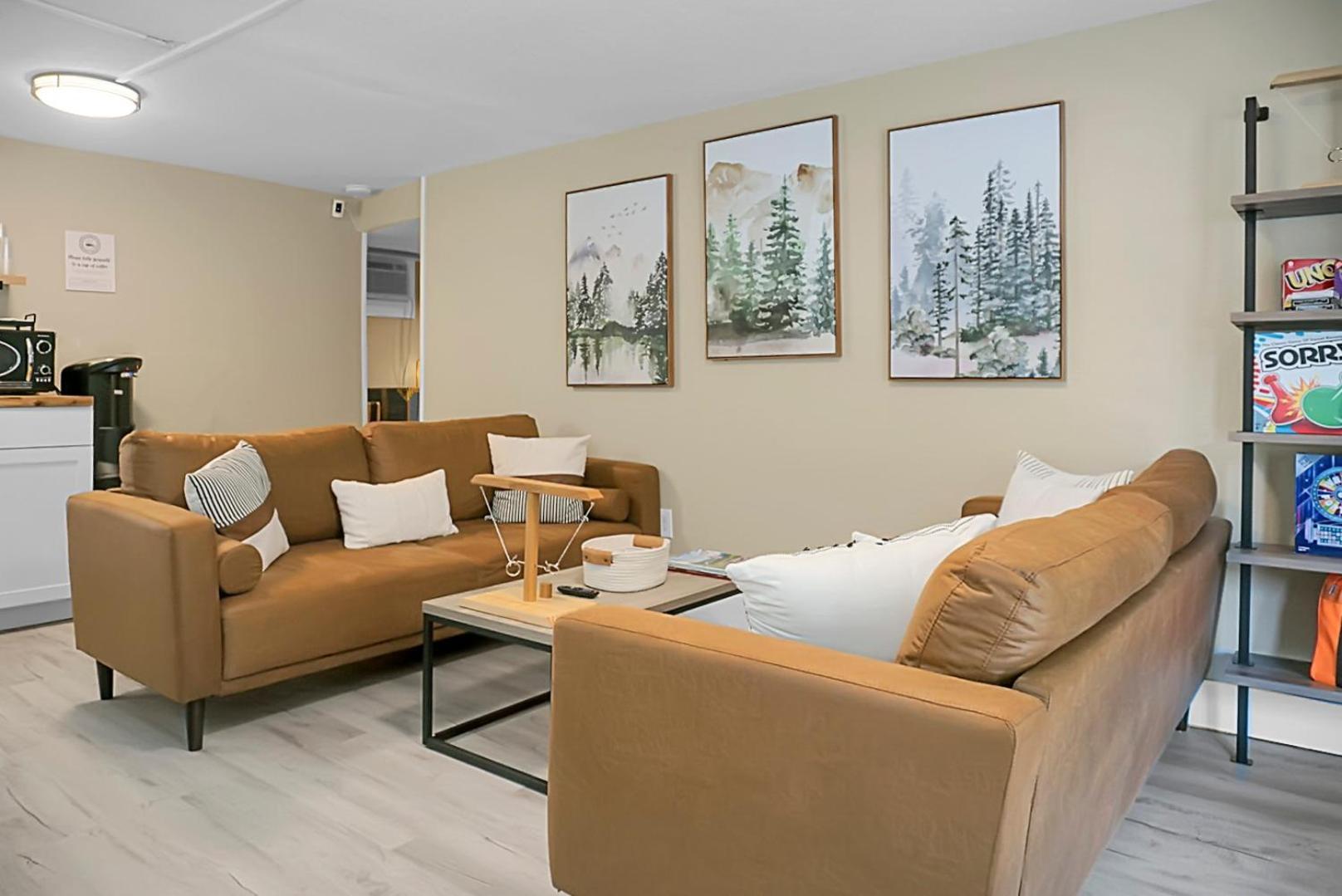 צ'ימני רוק Hickory Falls Inn מראה חיצוני תמונה