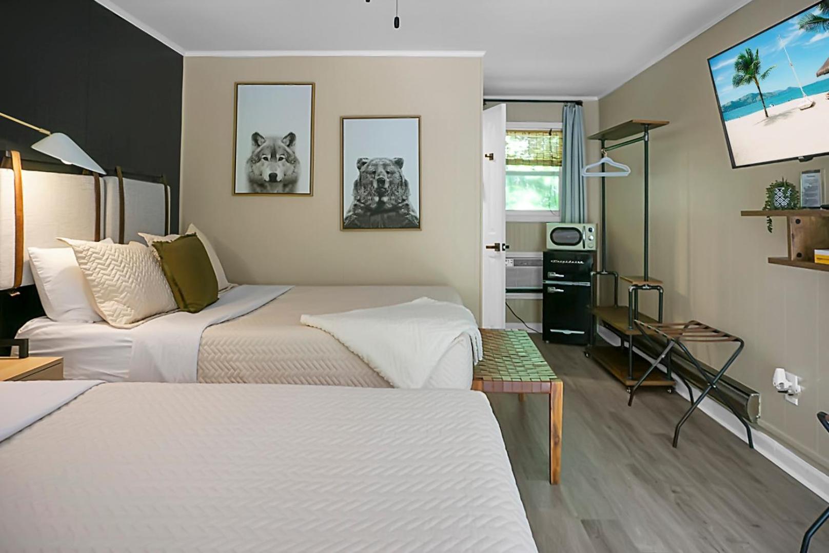 צ'ימני רוק Hickory Falls Inn מראה חיצוני תמונה